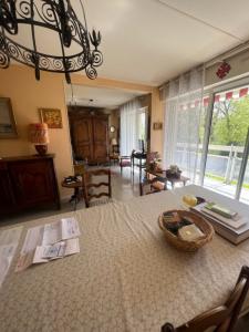 For sale Creusot 4 rooms 103 m2 Saone et loire (71200) photo 3