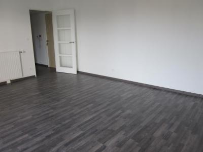 For rent Sainte-luce-sur-loire 3 rooms 63 m2 Loire atlantique (44980) photo 2