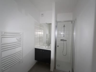 Louer Appartement 61 m2 Reze