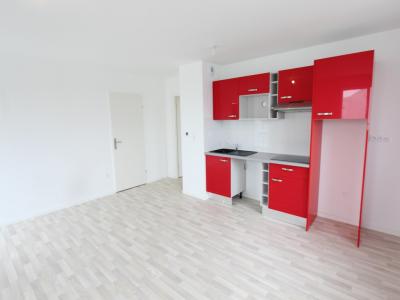 Louer Appartement Carquefou 869 euros