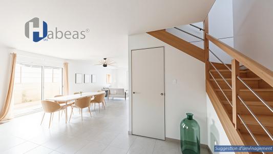 For sale Saint-pierre-de-chandieu 5 rooms 131 m2 Rhone (69780) photo 1