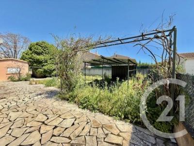 For sale Lattes 3 rooms 84 m2 Herault (34970) photo 2