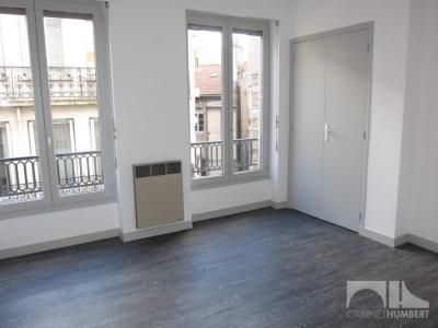 Louer Appartement 48 m2 Saint-etienne