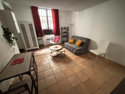 For rent Avignon 1 room 25 m2 Vaucluse (84000) photo 1