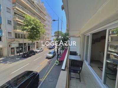 Louer Appartement 63 m2 Antibes