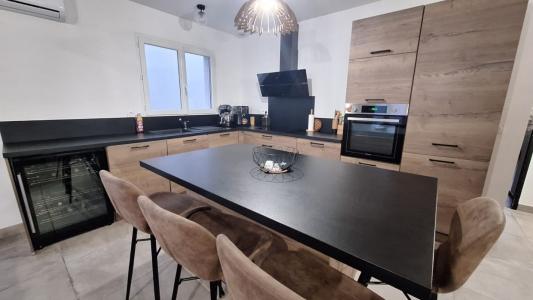 For sale CALME, PROCHE CENTRE 4 rooms 87 m2 Herault (34810) photo 3