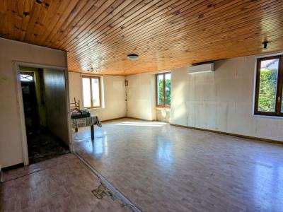 For sale CENTRE VILLAGE 5 rooms 164 m2 Ain (01630) photo 1