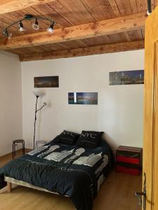For sale ZONE NATURELLE 8 rooms 187 m2 Gard (30960) photo 3