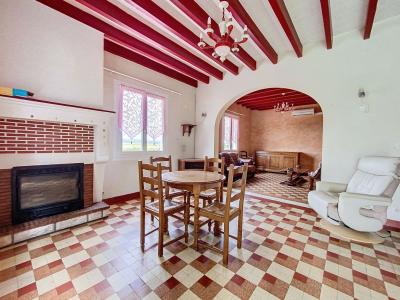 For sale 8 rooms 185 m2 Pyrenees atlantiques (64270) photo 1