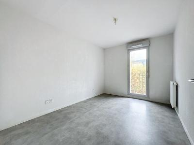 For sale 2 rooms 39 m2 Gironde (33150) photo 3