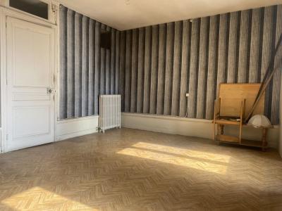 For sale CENTRE VILLE 4 rooms 90 m2 Savoie (73330) photo 4