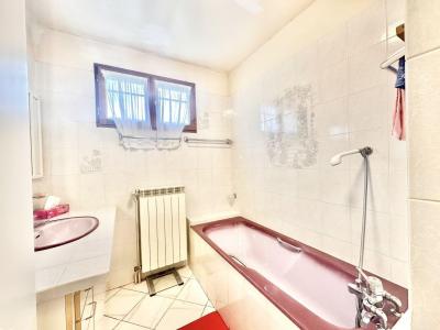 For sale 5 rooms 150 m2 Herault (34800) photo 3