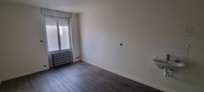 For sale 3 rooms 51 m2 Loir et cher (41100) photo 4