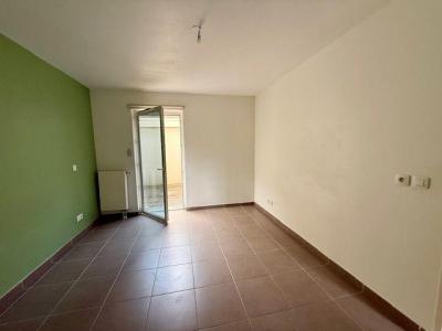 For sale 4 rooms 89 m2 Herault (34160) photo 3