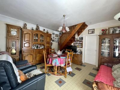 For sale 5 rooms 94 m2 Loir et cher (41100) photo 1