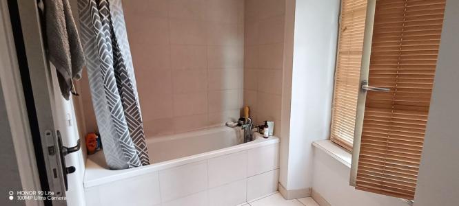 For sale CENTRE VILLE, PROCHE GARE 2 rooms 47 m2 Rhone (69210) photo 4