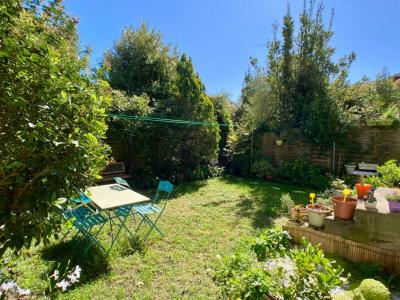 For sale Bordeaux 7 rooms 160 m2 Gironde (33800) photo 1