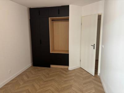 For sale Bordeaux 3 rooms 66 m2 Gironde (33200) photo 4
