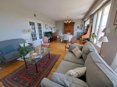For sale Angers 6 rooms 123 m2 Maine et loire (49000) photo 1