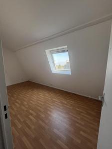 For sale Noisy-le-grand 2 rooms 44 m2 Seine saint denis (93160) photo 1