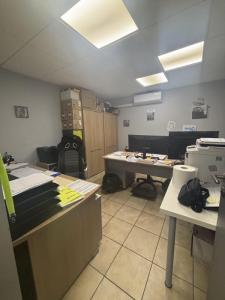 For sale Marseille-14eme-arrondissement 657 m2 Bouches du Rhone (13014) photo 4