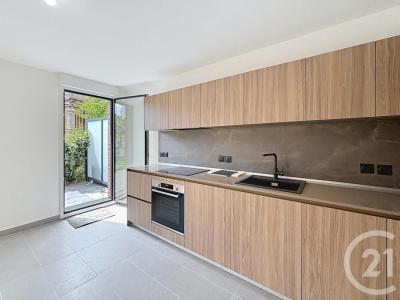 For sale Thiais 4 rooms 91 m2 Val de Marne (94320) photo 4