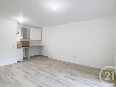 For rent Orly 1 room 30 m2 Val de Marne (94310) photo 1