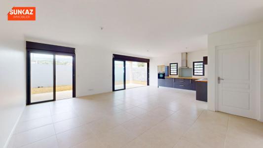 For sale Saint-pierre 4 rooms 104 m2 Reunion (97410) photo 1