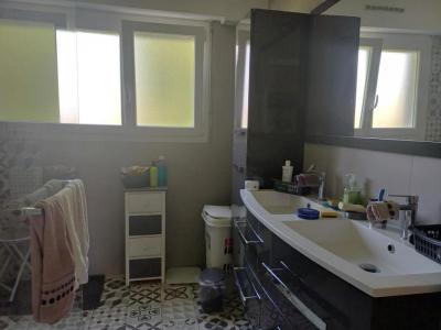 For sale Caudan 5 rooms 98 m2 Morbihan (56850) photo 4