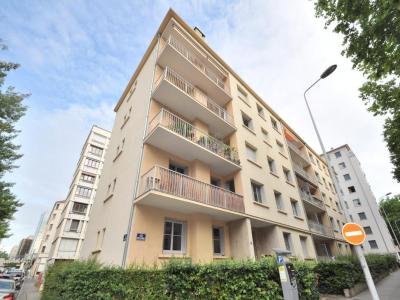 For rent Lyon-3eme-arrondissement 2 rooms 46 m2 Rhone (69003) photo 0