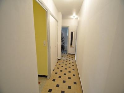 For rent Lyon-3eme-arrondissement 2 rooms 46 m2 Rhone (69003) photo 4