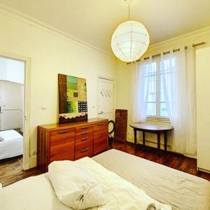 For rent Paris-7eme-arrondissement 2 rooms 37 m2 Paris (75007) photo 3
