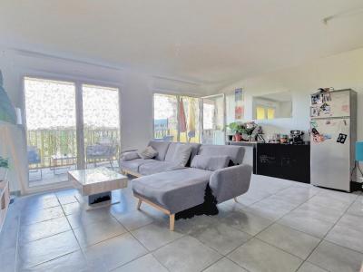 For sale Saint-priest 3 rooms 58 m2 Rhone (69800) photo 0