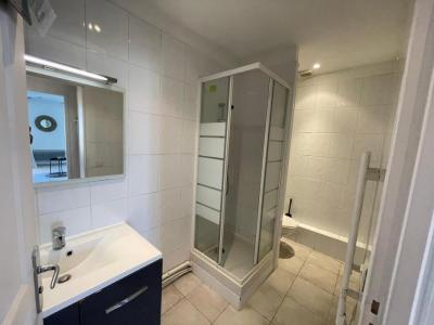 For rent Marseille-2eme-arrondissement 1 room 25 m2 Bouches du Rhone (13002) photo 3
