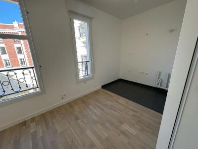 For rent Blanc-mesnil 1 room 29 m2 Seine saint denis (93150) photo 1