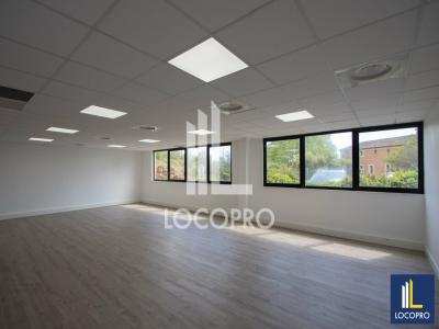Louer Bureau 150 m2 Vitrolles