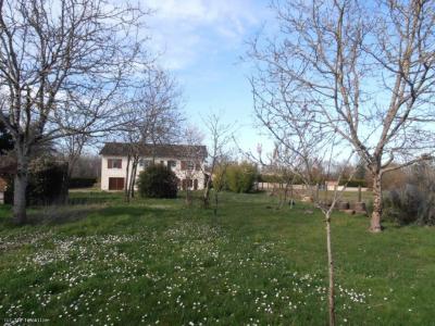 For sale Civray 5 rooms 113 m2 Vienne (86400) photo 4