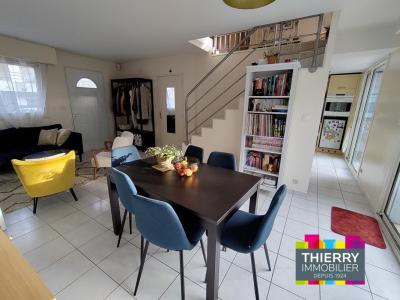 For sale Nantes 4 rooms 67 m2 Loire atlantique (44000) photo 0