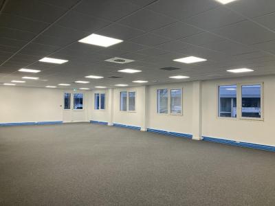 Acheter Bureau 699 m2 Bron