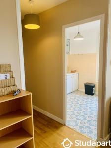 For rent Villejuif 1 room 25 m2 Val de Marne (94800) photo 4