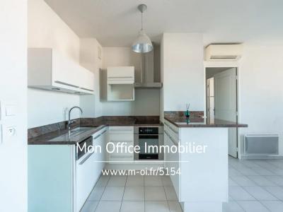 For sale Trets 3 rooms 65 m2 Bouches du Rhone (13530) photo 3