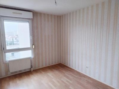 For sale MERMOZ 4 rooms 85 m2 Rhone (69008) photo 0