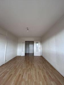 For sale CENTRE VILLE 2 rooms 52 m2 Loire (42700) photo 1