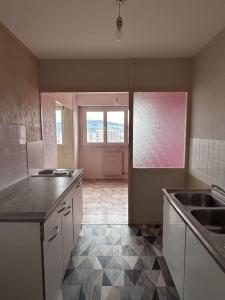 For sale CENTRE VILLE 2 rooms 52 m2 Loire (42700) photo 4