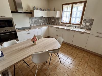 For sale PROCHE COMMERCES 9 rooms 113 m2 Cotes d'armor (22700) photo 2