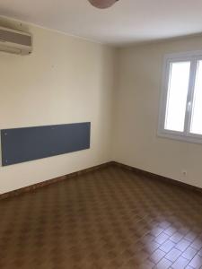 For sale AU CALME   SECTEUR RSIDE 7 rooms 86 m2 Gard (30340) photo 4