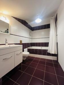 For sale CENTRE VILLAGE 5 rooms 145 m2 Gard (30630) photo 4