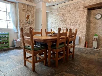 For sale 5 rooms 141 m2 Charente (16510) photo 4
