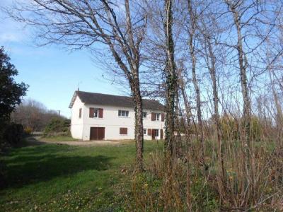 For sale 5 rooms 113 m2 Vienne (86400) photo 2