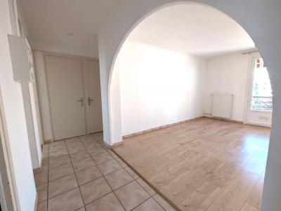 For sale 3 rooms 53 m2 Loire (42300) photo 0